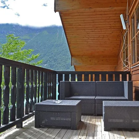 Sande Camping Stryn